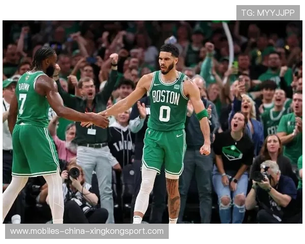 凯尔特人球员合力形成强悍防守体系