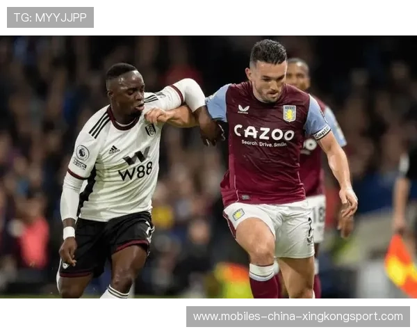 英超维拉精准分球打穿中路,攻势持续放大