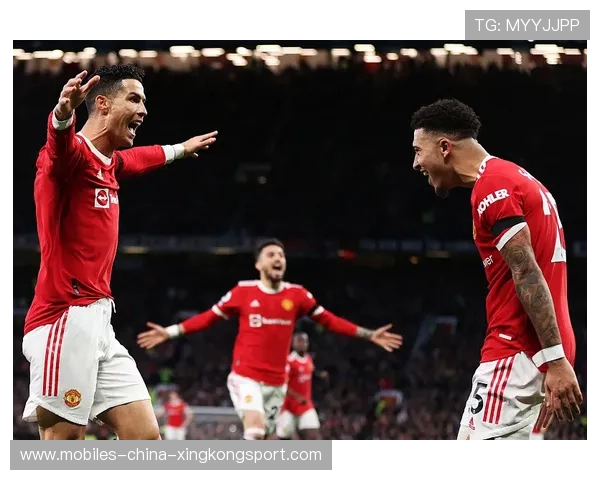 曼联内部评估报告指出锋线转换效率需提升,曼联支点中锋 曼联内部评估报告指出锋线转换效率需提升,曼联支点中锋