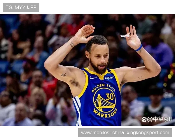 库里三分精准，勇士外线火力全开，统治NBA的新时代